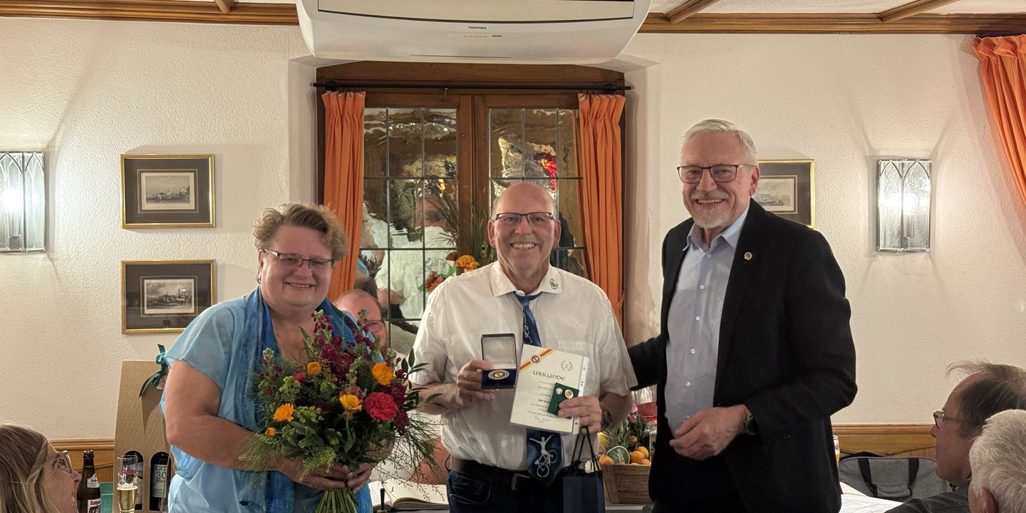 Christof Häringer mit Goldener Verdienstmedaille des BRV ausgezeichnet