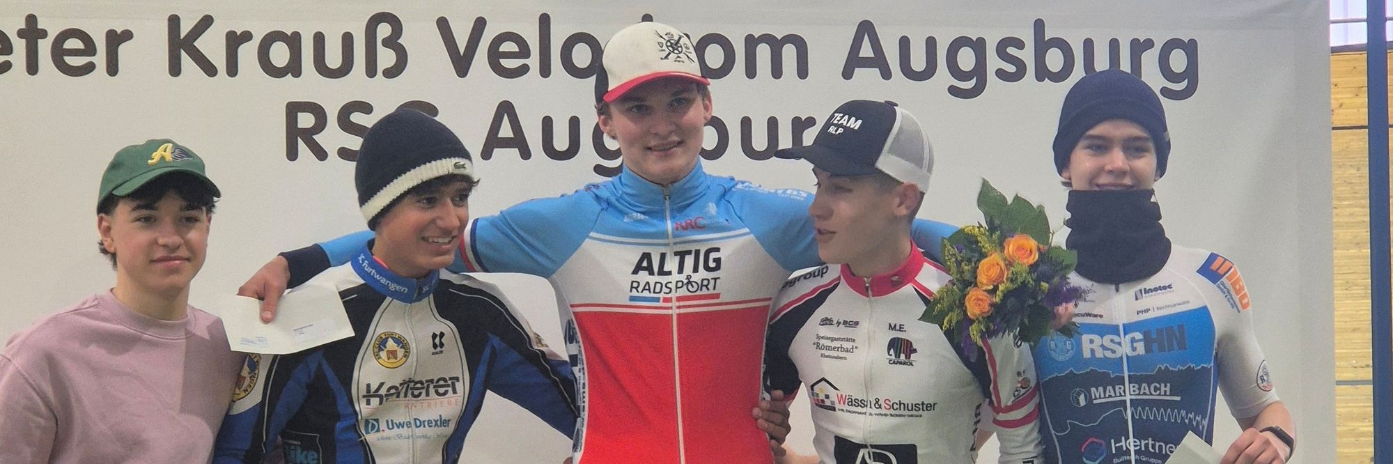 Die Jugend U17 vom Badischen Radsport Verband beim 1. Länder Vergleichskampf in Augsburg